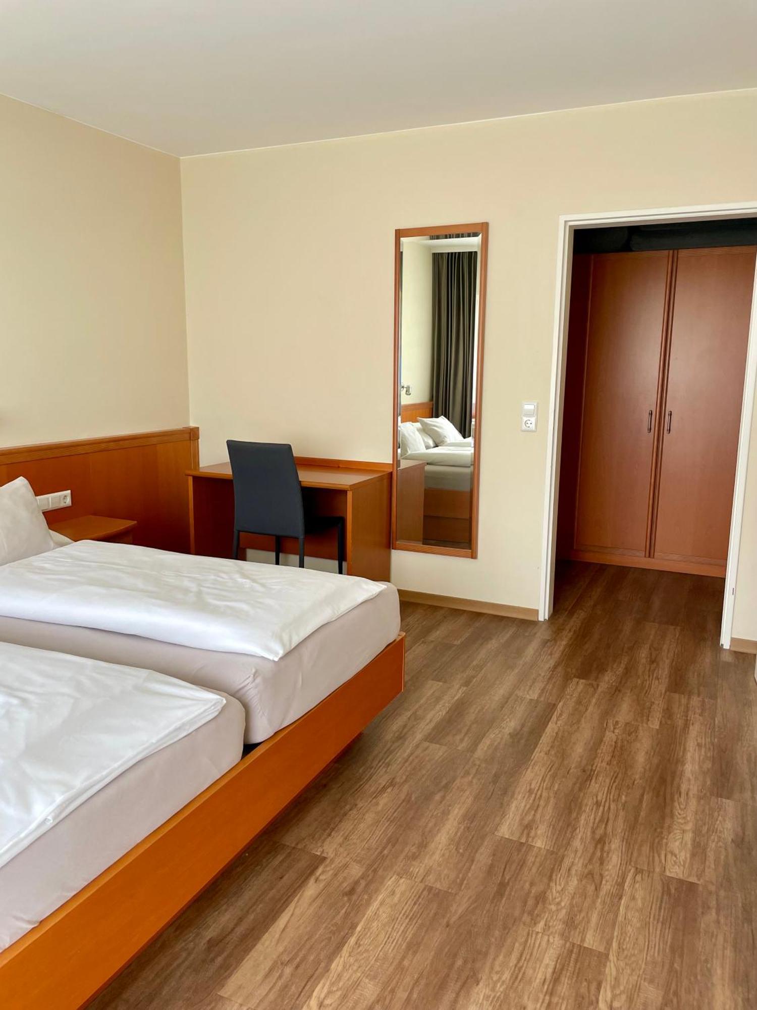 Hotel Gaestehaus Zuern Wasserburg Zewnętrze zdjęcie